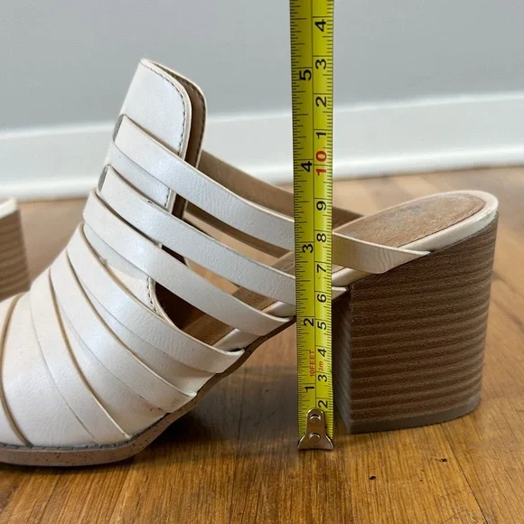 *last chance* Sonoma | Women's Cream Strappy Mules - Picture 6 of 16